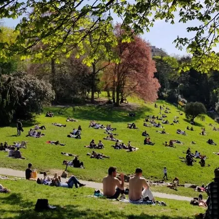 Golden Apartment Paris